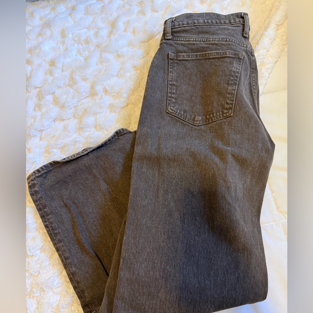 Brown Abercrombie relaxed jeans